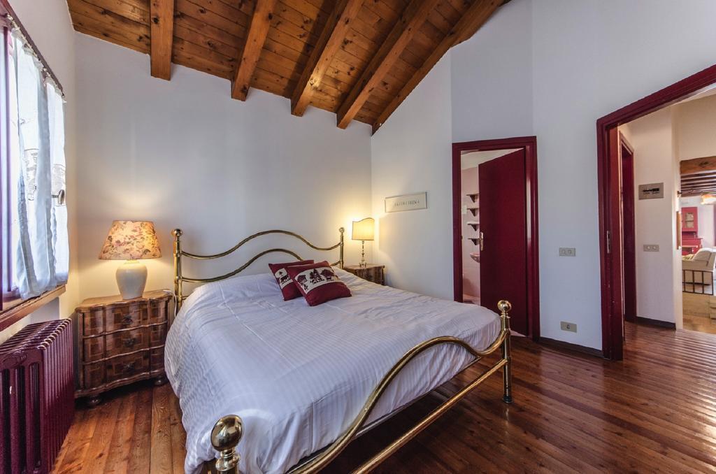 Novalesi Red House Villa Noale Luaran gambar